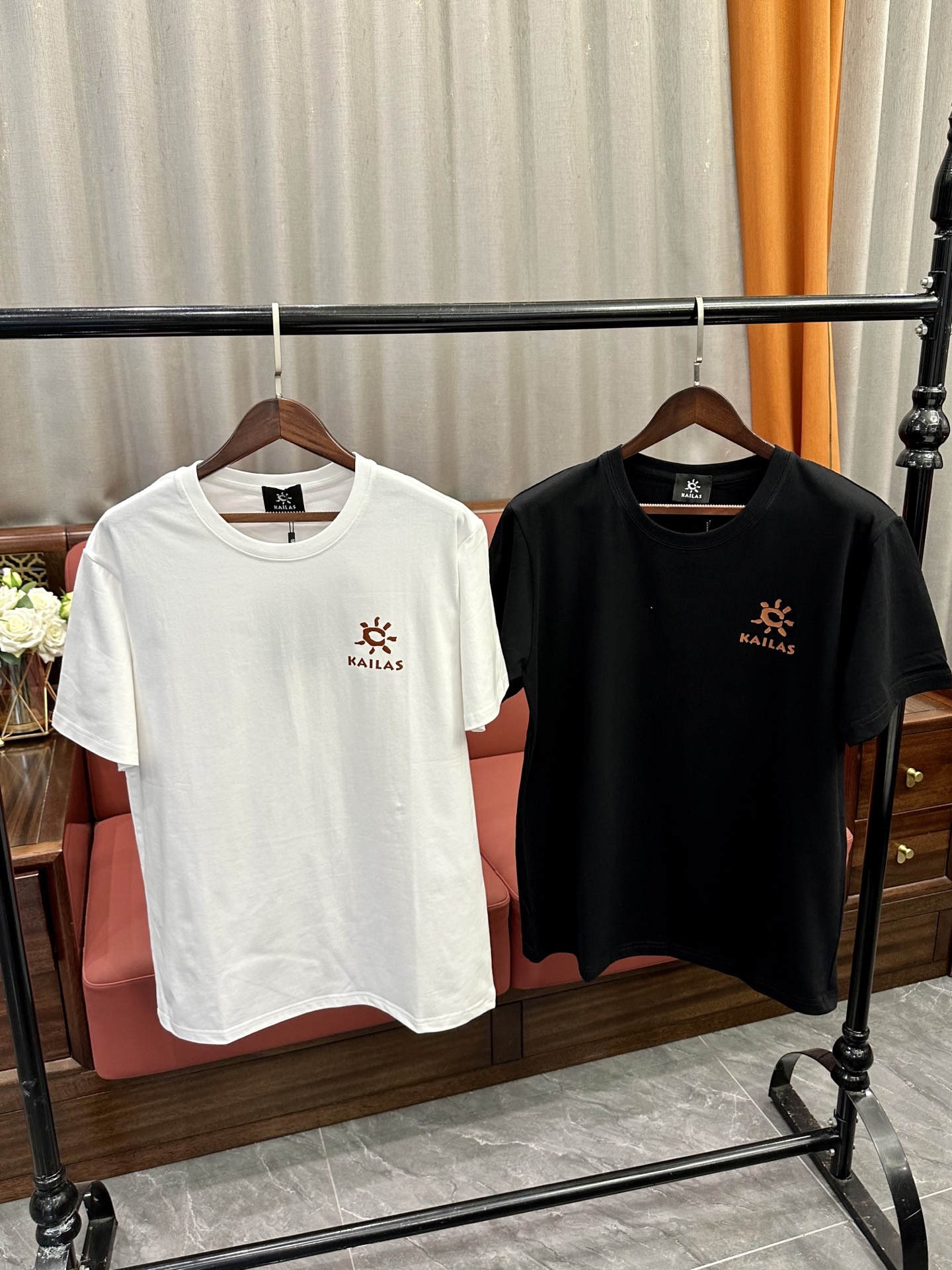 KAILAS COATS model 06